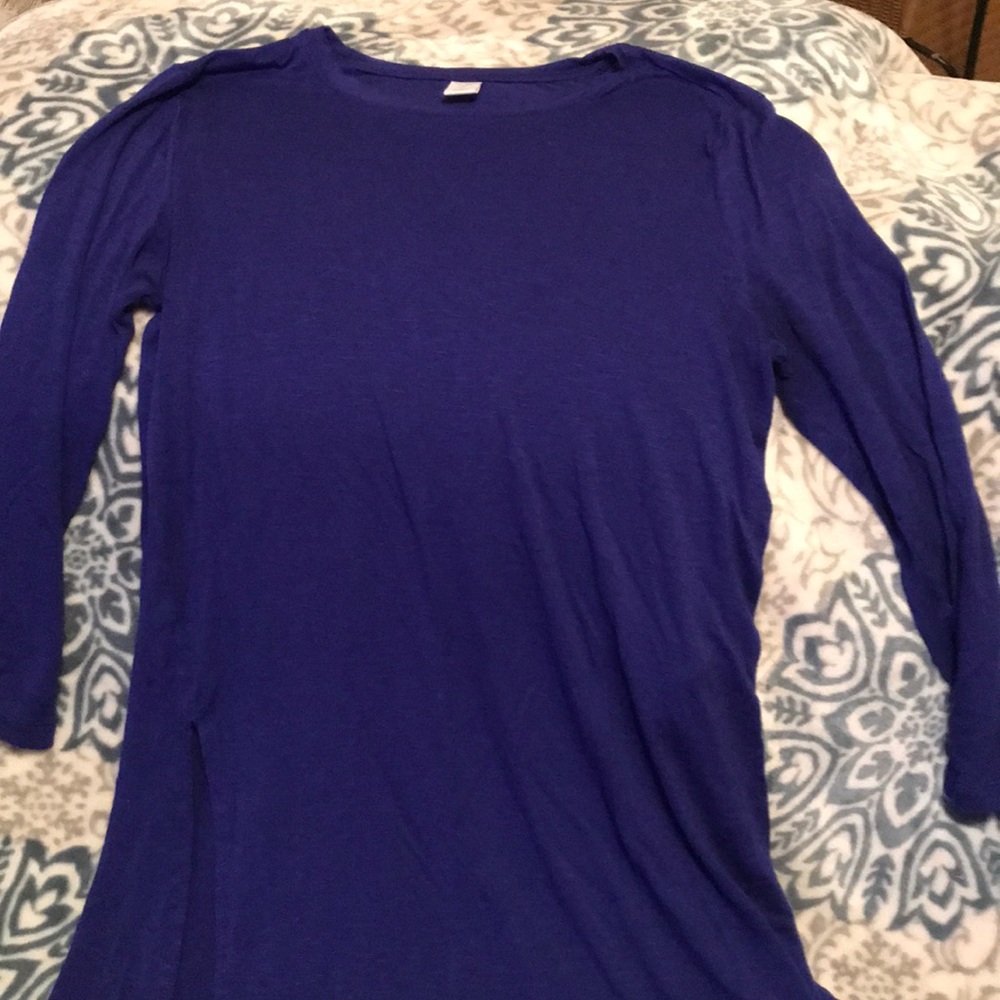 Old Navy purple/blue top.